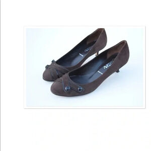 Butter shoes low heels